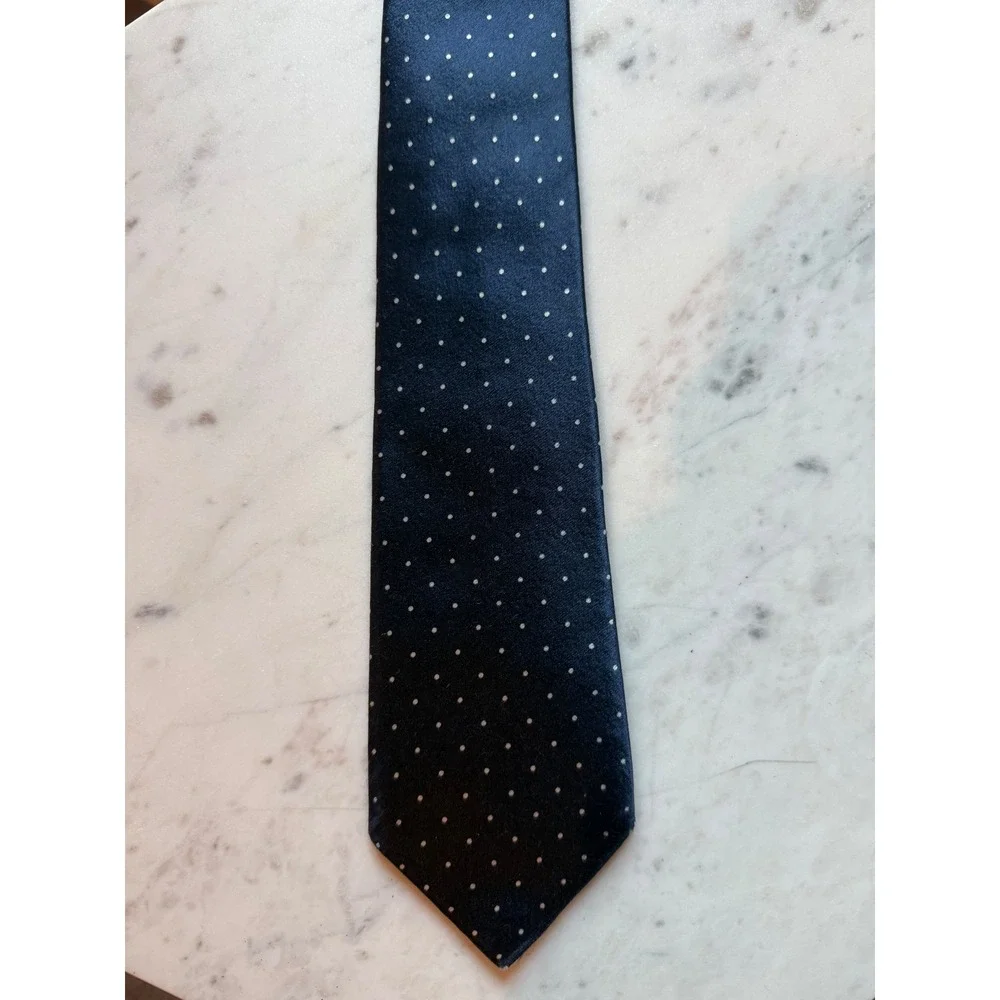 Oscar de la Renta Mens Navy Blue Polka Dot Silk Necktie Classic Formal Business